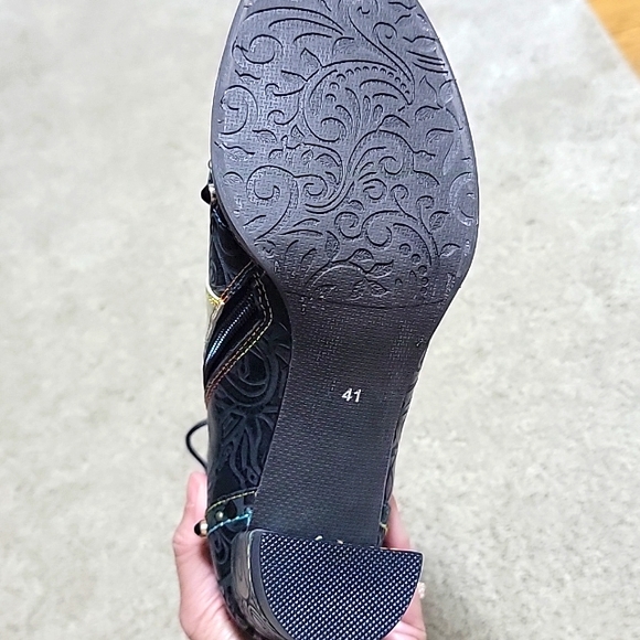 Womens Rare L’Artiste JULE leather boots sz. 8 Spring Step. Front lace, side zip - Picture 7 of 13